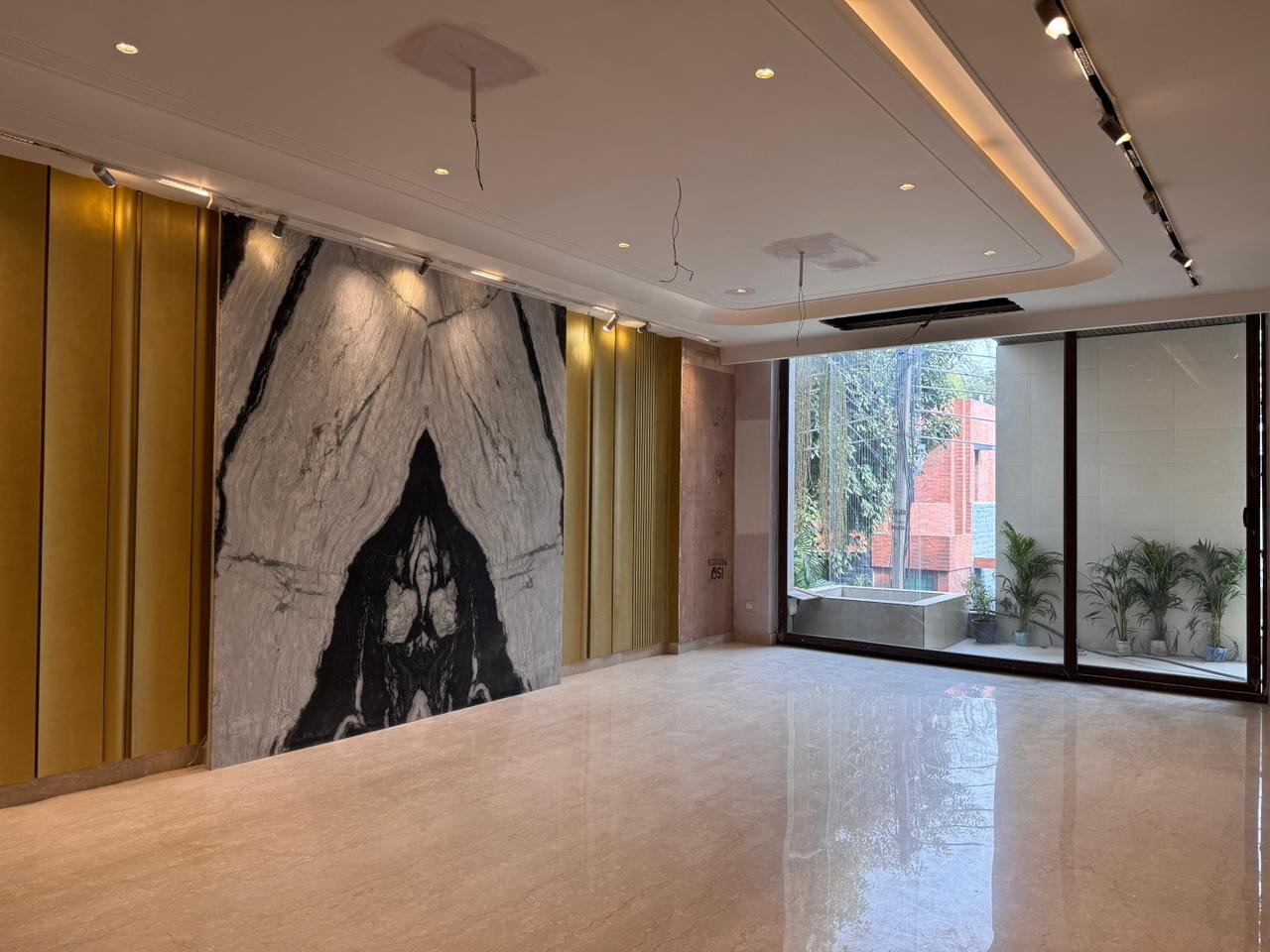 Luxury Builder Floors in Sushant Lok 1